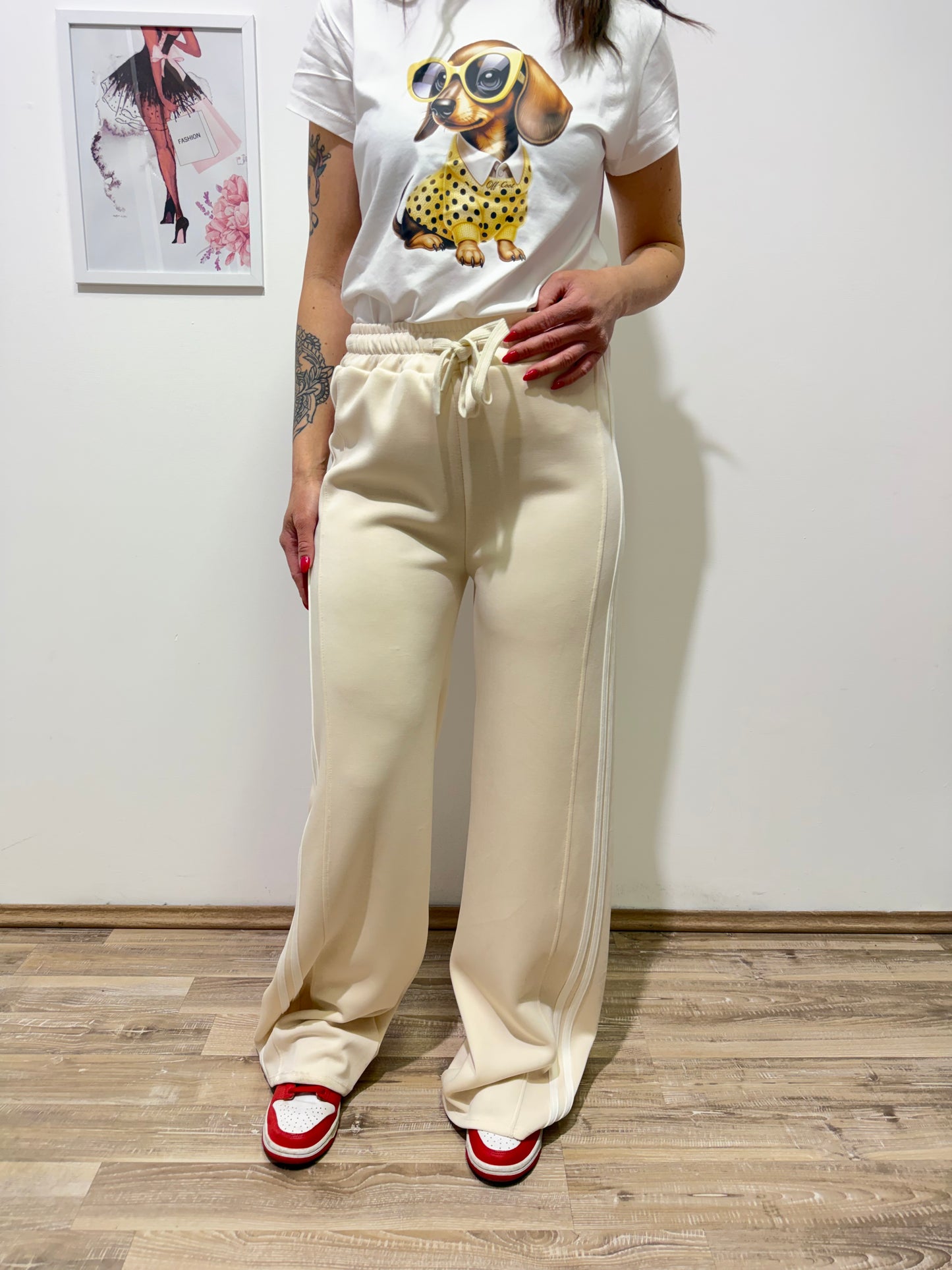 Pantalone tuta crema