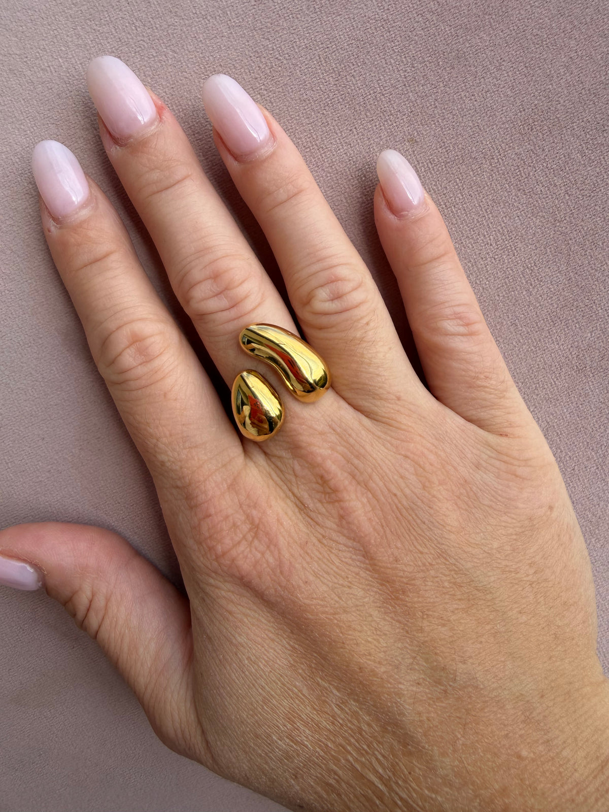 Anello a goccia
