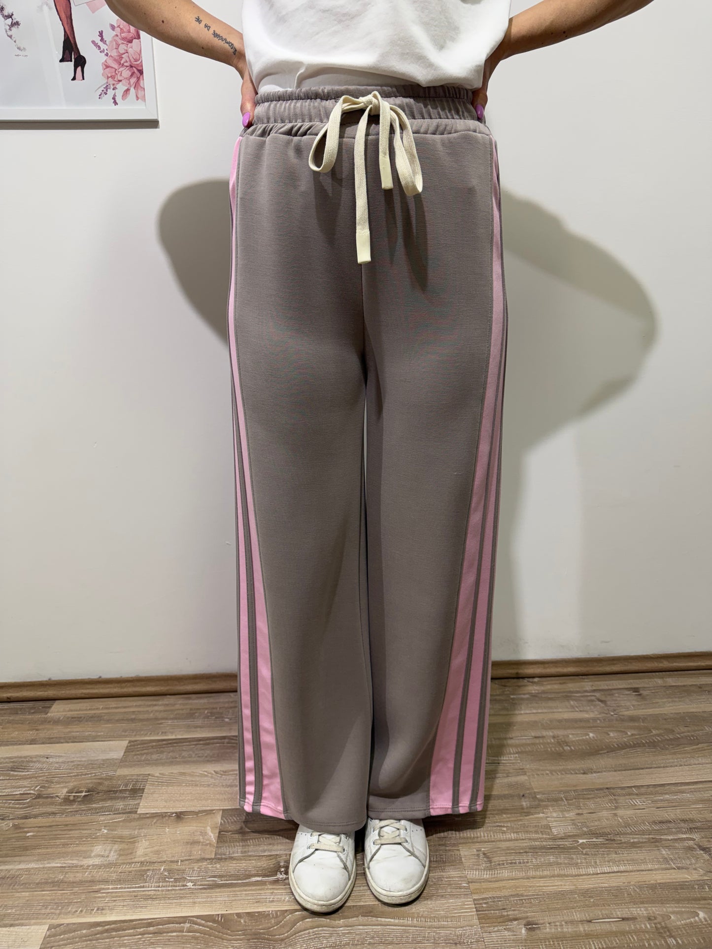 Pantalone tuta tortora