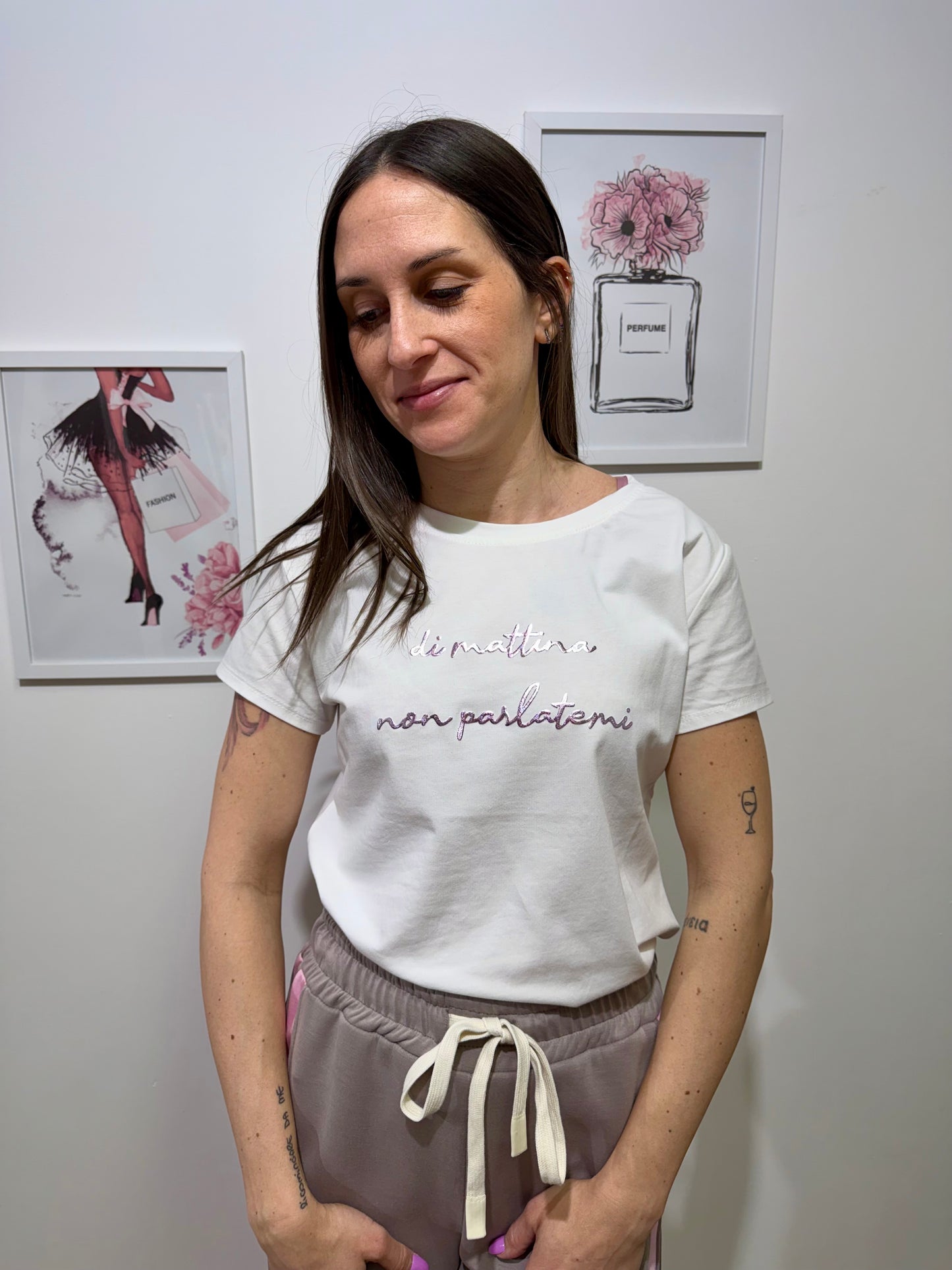 T-shirt con scritta