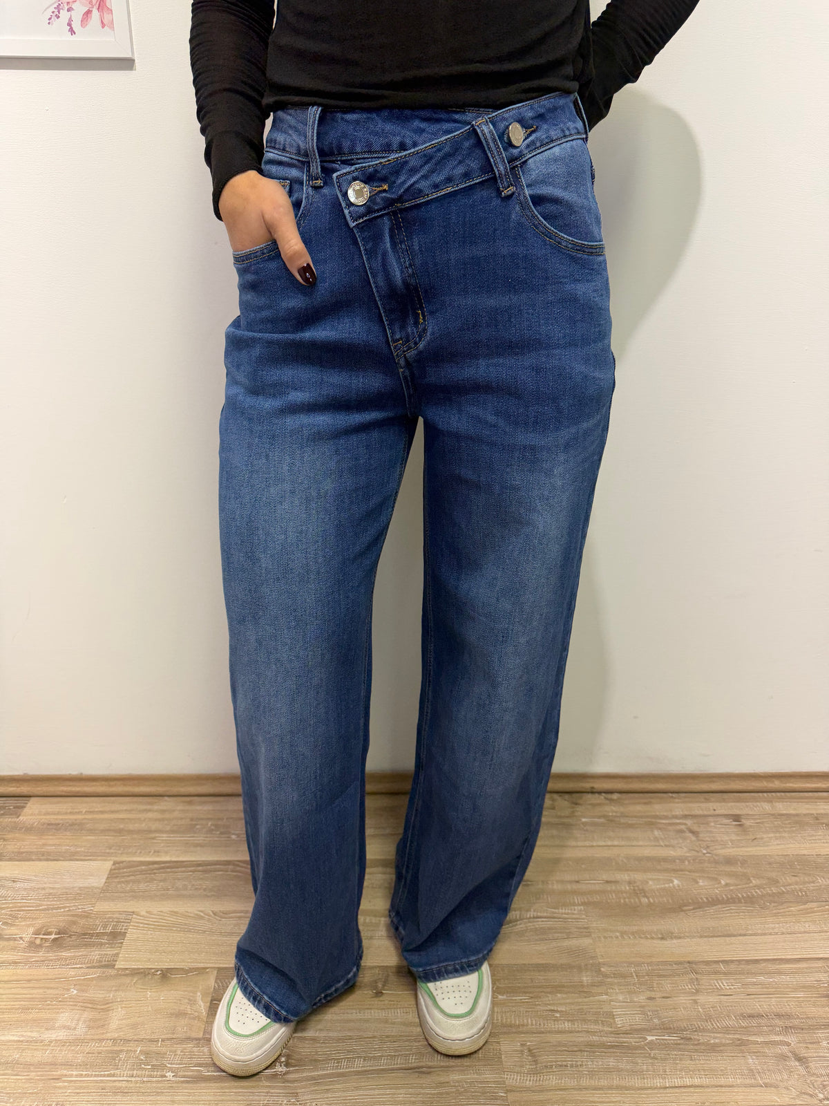 Jeans asimmetrico